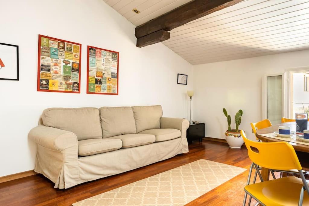 Lovely One-Bedroom Attic In An Ancient Village Болоня Екстериор снимка